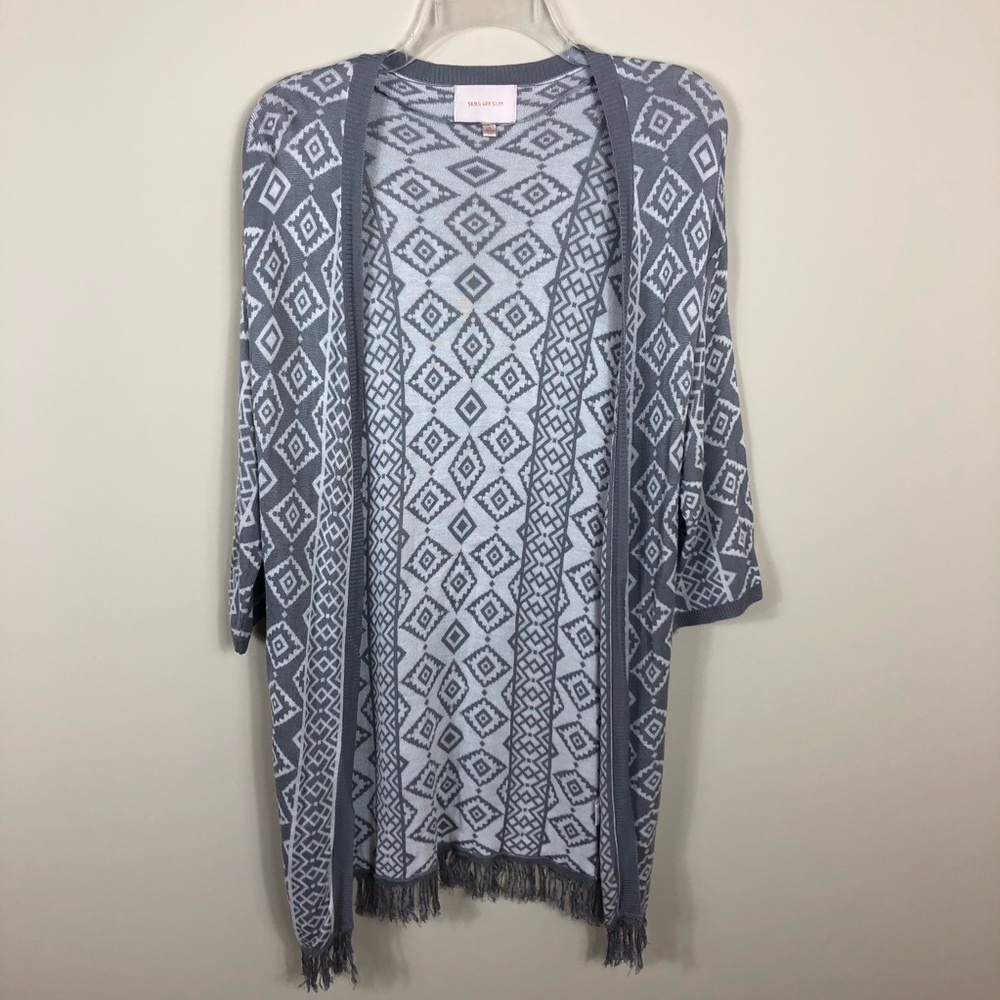 Skies are Blue / Stitch Fix / Aztec Pattern Cardigan